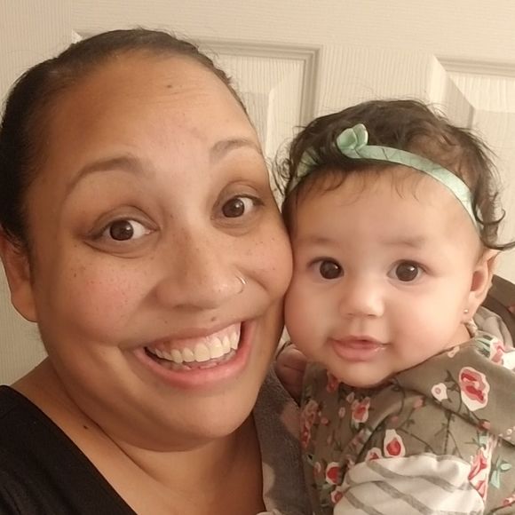 Meet your Posher, Hannah - Picture 1 of 1